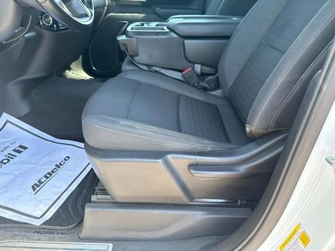 Used 2024 Chevrolet Silverado 2500 LT image 10