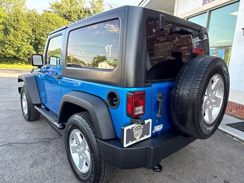 Used 2015 Jeep Wrangler Sport w/ Quick Order Package 24S AWD/4WD image 7