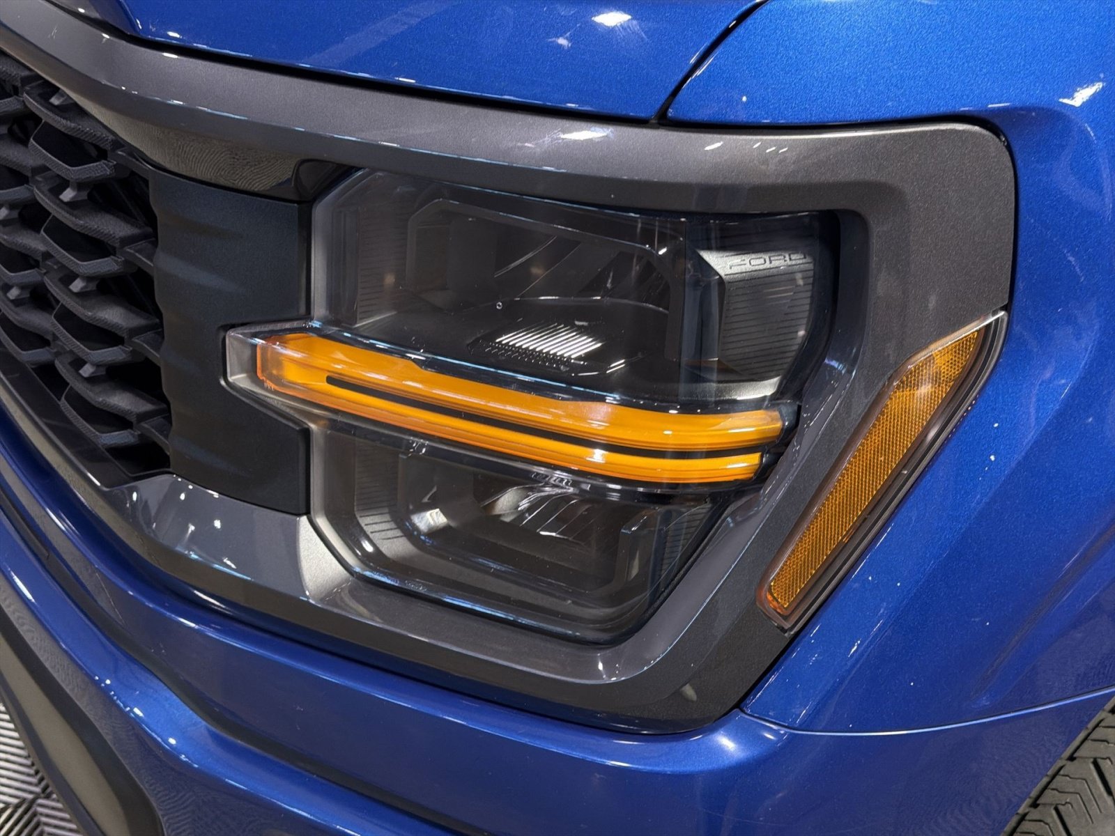 Used 2025 Ford F150 STX w/ Equipment Group 200A AWD/4WD image 13