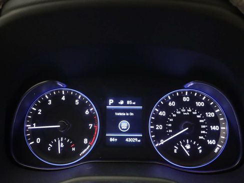Used 2018 Hyundai Kona Limited AWD/4WD image 4