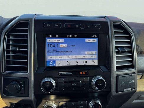 Used 2019 Ford F350 Limited w/ FX4 Off-Road Package image 33