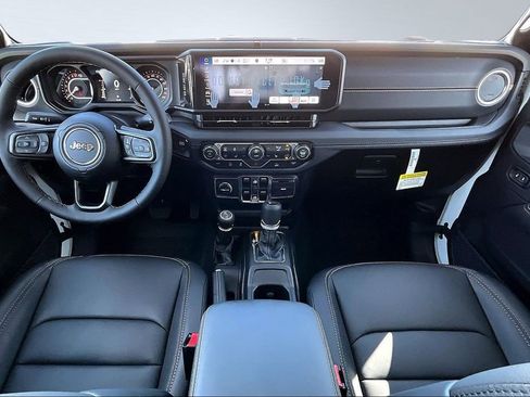 New 2026 Jeep Gladiator Sport image 9