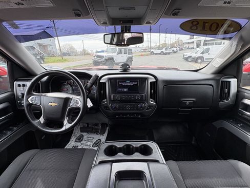 Used 2018 Chevrolet Silverado 1500 LT w/ All Star Edition image 8