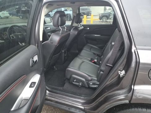 Used 2019 Dodge Journey GT w/ Blacktop Package image 13