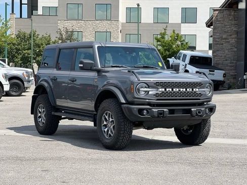 Used 2023 Ford Bronco Badlands AWD/4WD image 1