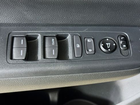 Certified 2025 Honda CR-V LX image 20