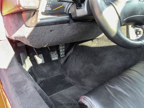 Used 1995 Chevrolet Corvette ZR1 RWD image 40