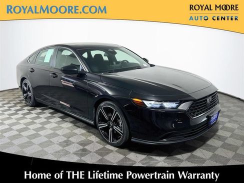 Used 2024 Honda Accord Sport image 1
