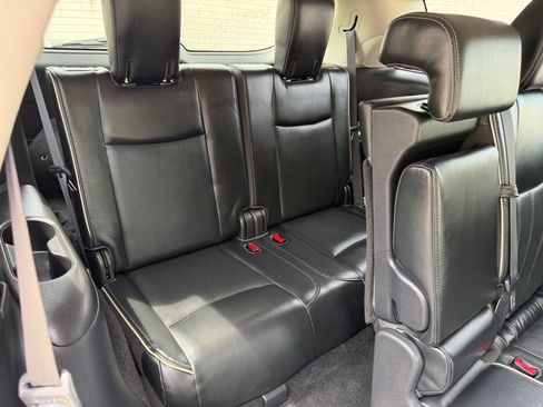 Used 2019 INFINITI QX60 Luxe w/ Essential Package AWD/4WD image 26