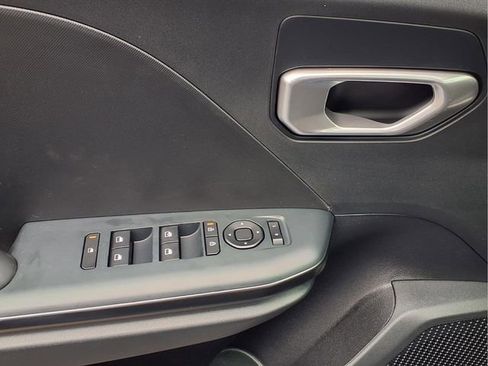 New 2026 Kia K4 LXS image 15