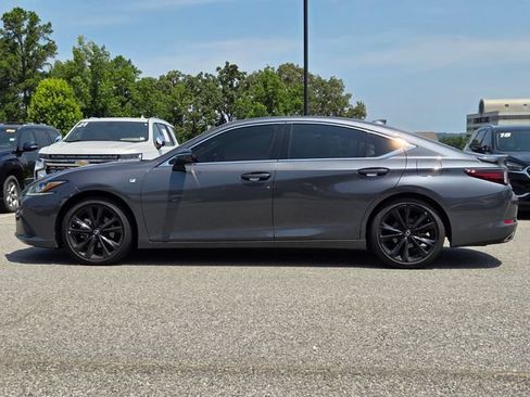 Used 2023 Lexus ES 350 F Sport w/ Accessory Package (Z2) FWD image 2