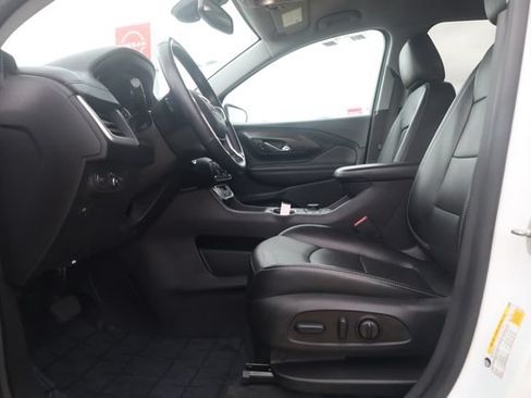 Used 2023 GMC Terrain SLT FWD image 13
