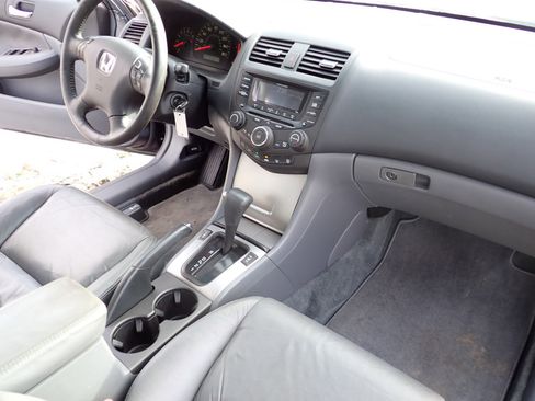 Used 2003 Honda Accord EX image 24