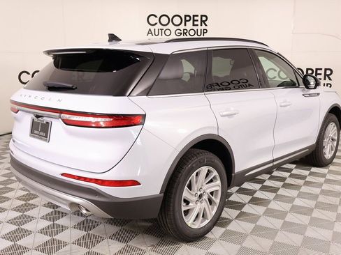 New 2026 Lincoln Corsair Premiere image 21