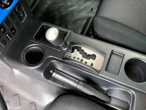 Used 2007 Toyota FJ Cruiser 2WD image 15