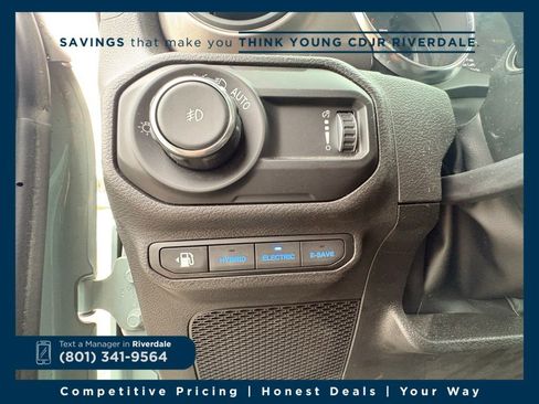 Used 2023 Jeep Wrangler Willys 4xe image 16