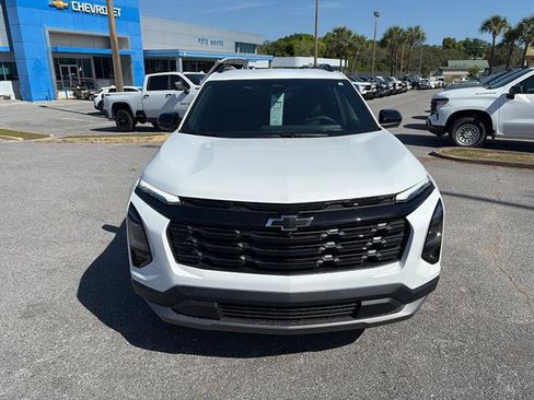 New 2026 Chevrolet Equinox LT FWD image 8