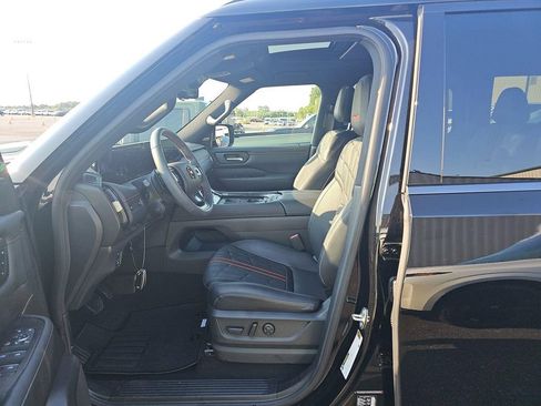 Certified 2026 Nissan Armada PRO-4X AWD/4WD image 6