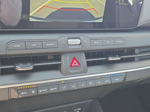 New 2026 Kia K4 FWD image 24