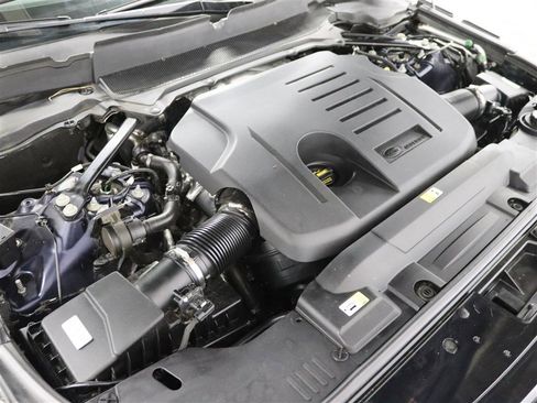 Used 2020 Land Rover Range Rover HSE image 39