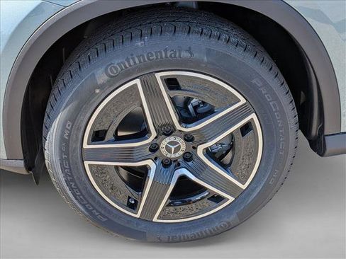 Used 2026 Mercedes-Benz GLC 300 image 9