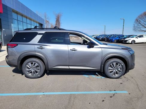 New 2026 Nissan Pathfinder SV AWD/4WD image 2