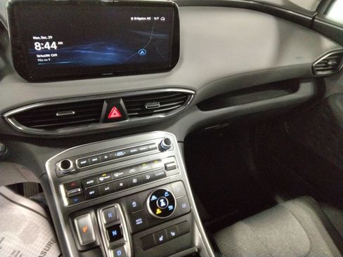 Used 2023 Hyundai Santa Fe SEL image 19
