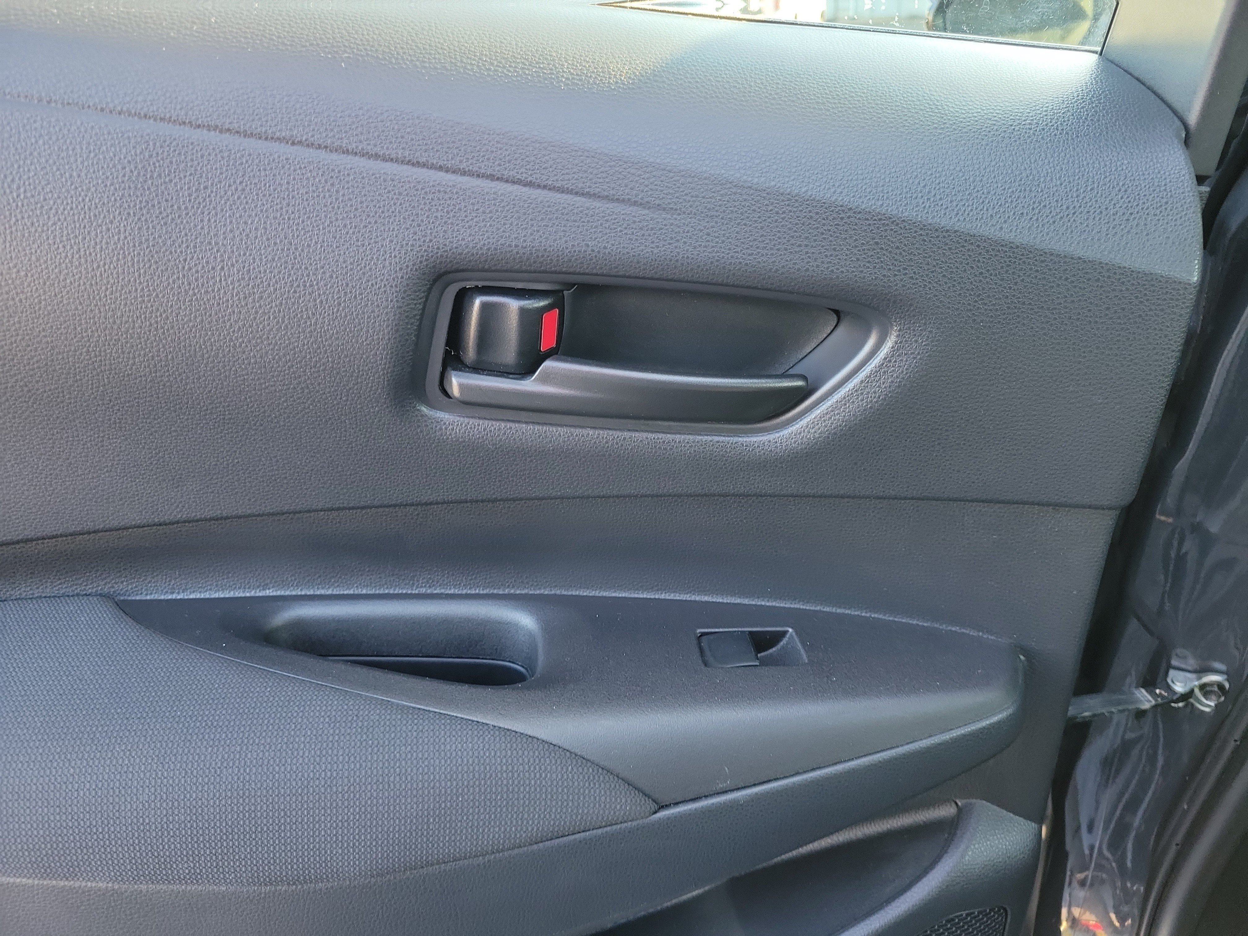 Used 2024 Toyota Corolla LE FWD image 12