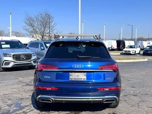 Used 2023 Audi Q5 2.0T Premium w/ Convenience Package image 7
