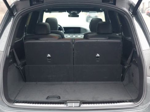 New 2026 Mercedes-Benz GLS 450 4MATIC image 32
