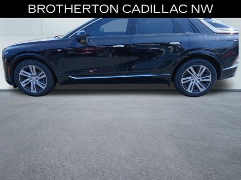 Used 2024 Cadillac Lyriq Tech w/ Driver Assist Package AWD/4WD image 2