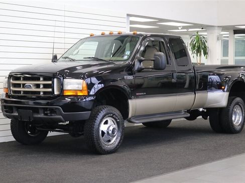 Used 2000 Ford F350 Lariat AWD/4WD image 3
