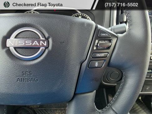 Used 2025 Nissan Frontier SV w/ SV Convenience Package image 15