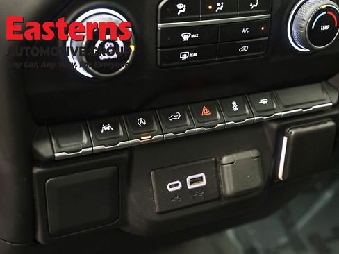 Used 2023 Chevrolet Silverado 1500 Custom RWD image 20