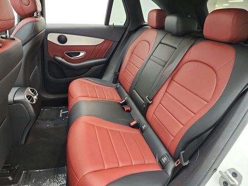 Used 2022 Mercedes-Benz GLC 300 image 14