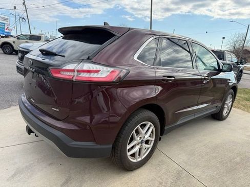 Used 2022 Ford Edge SEL w/ Convenience Package image 13