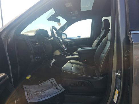 Used 2022 GMC Yukon SLT image 17