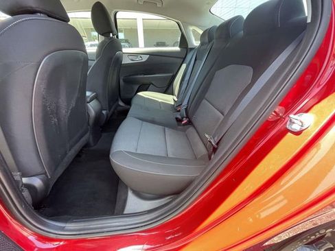 Used 2024 Kia Forte LXS FWD image 13