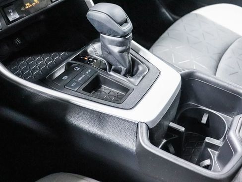 Certified 2025 Toyota RAV4 XLE w/ Convenience Package FWD image 25