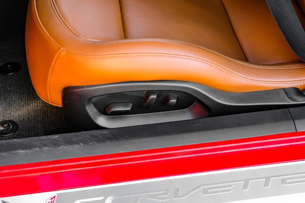 Used 2015 Chevrolet Corvette Stingray Convertible w/ 2LT Preferred Equipment Group RWD image 26
