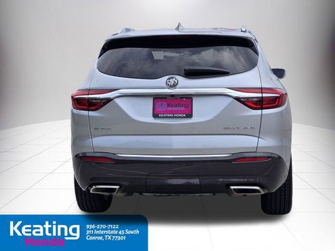 Used 2018 Buick Enclave Premium w/ Experience Buick Package FWD image 7
