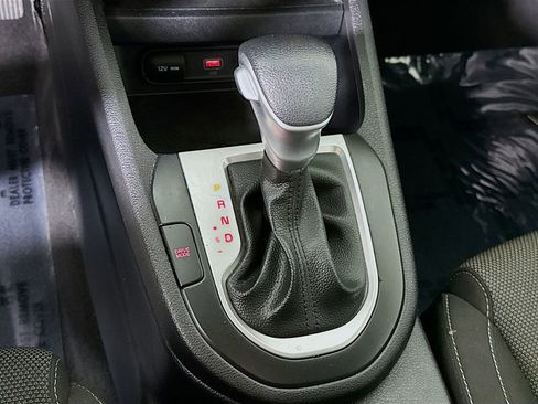 Used 2023 Kia Forte LXS FWD image 10