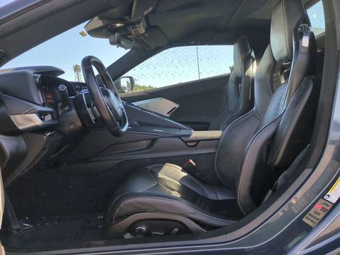 Used 2021 Chevrolet Corvette Stingray Preferred Conv w/ Z51 Performance Package RWD image 21
