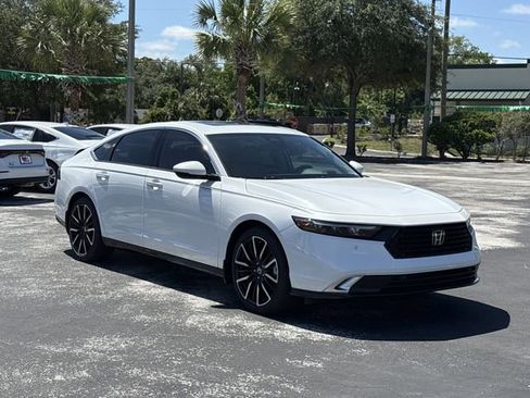 New 2026 Honda Accord Touring image 2