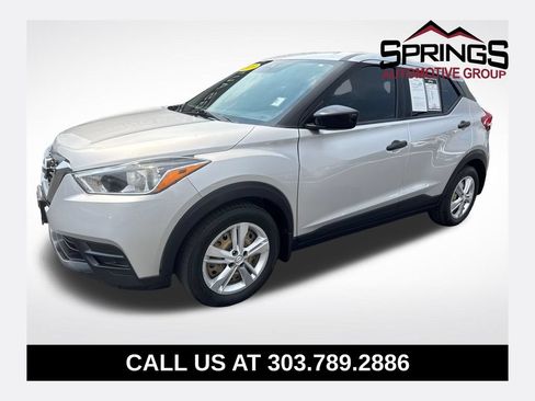 Used 2020 Nissan Kicks S FWD image 1