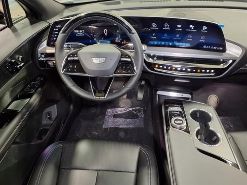 New 2026 Cadillac Lyriq Sport RWD image 11