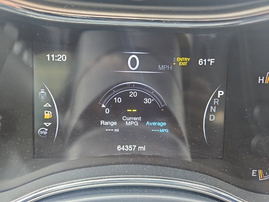 Used 2017 Jeep Grand Cherokee Summit AWD/4WD image 10