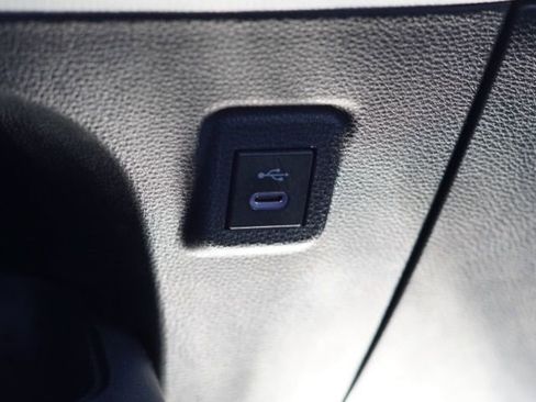 Certified 2023 Toyota Corolla SE w/ Carpet Mat Package (TMS) image 28