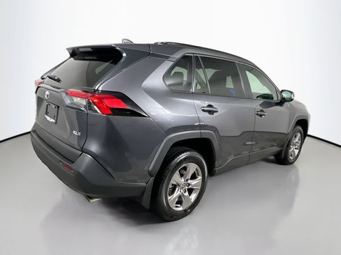 Used 2025 Toyota RAV4 XLE w/ Convenience Package FWD image 4