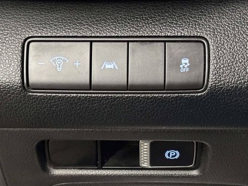 Used 2021 Hyundai Santa Fe SE FWD image 28